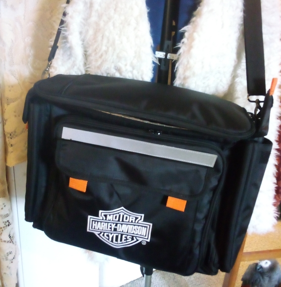 Picnic insulated basket Harley Davidson with service for two new no tags - Picture 10 of 12